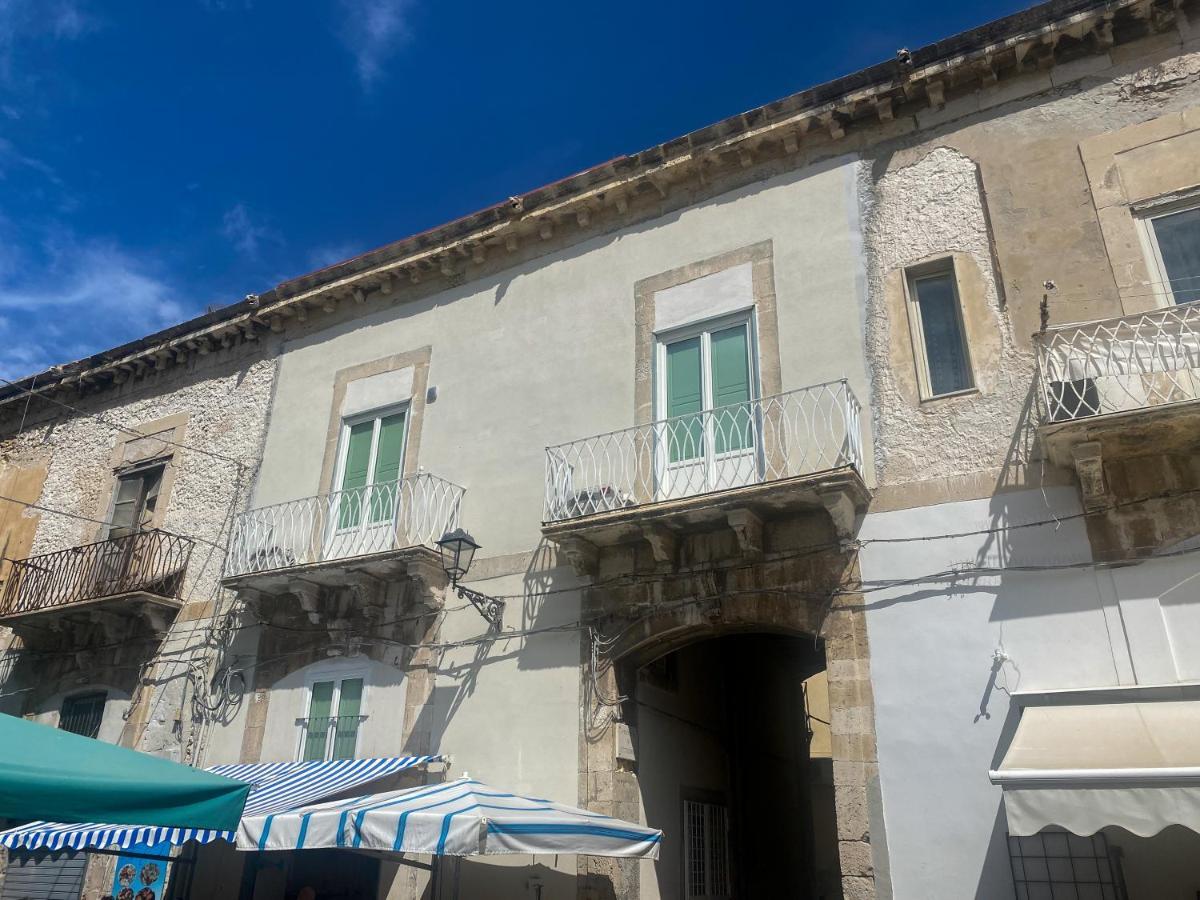 Arco Del Mercato Suite Syrakusa Exteriör bild